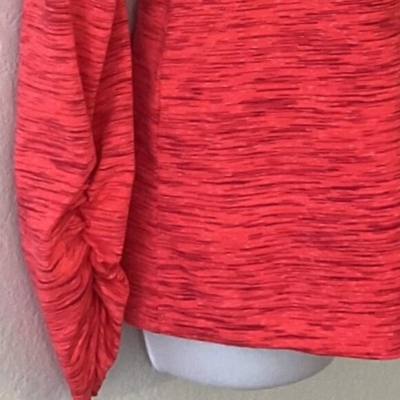 BCG ATHLETIC PULLOVER TOP - Picture 7 of 12